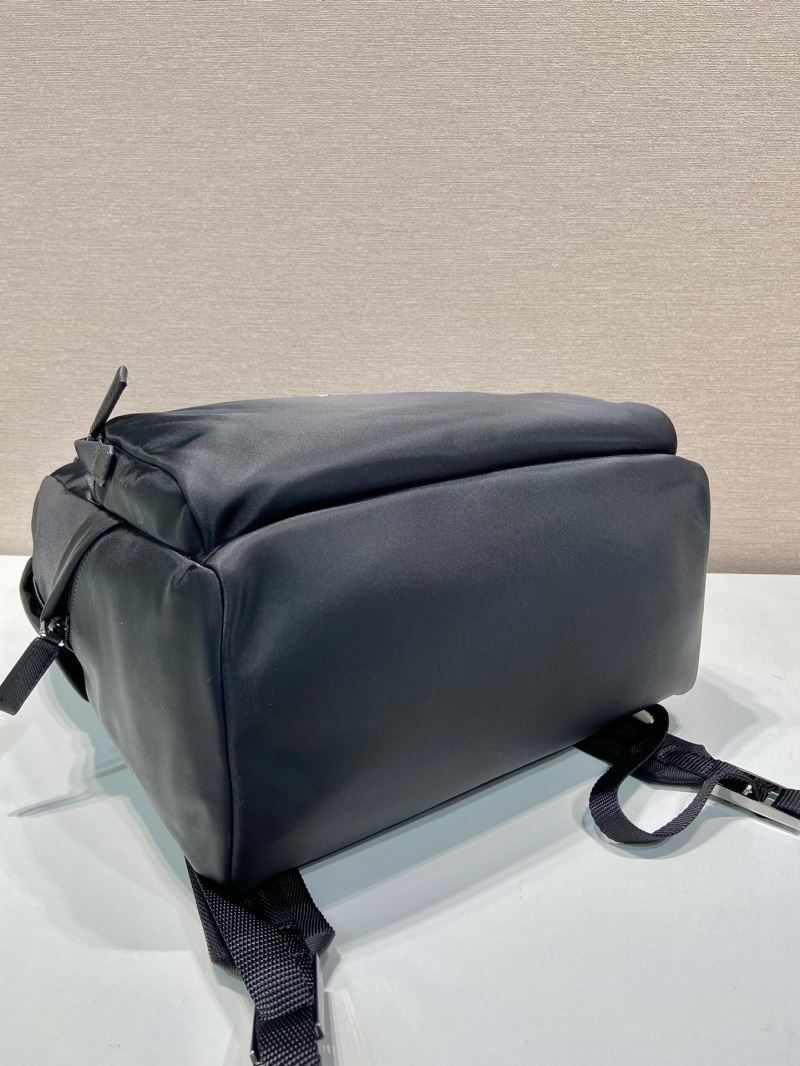 Pra*a backpacks